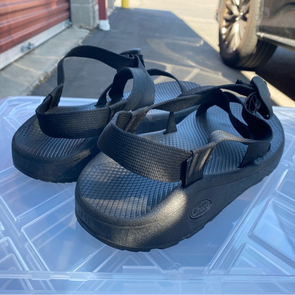 Chaco Solid Men’s Black Adjustable Ankle Strap Su… - image 5